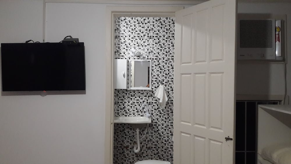 Фото Linhares Kitnets