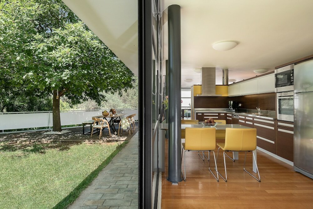 Фото Villa 7 Masterwork Contemporary