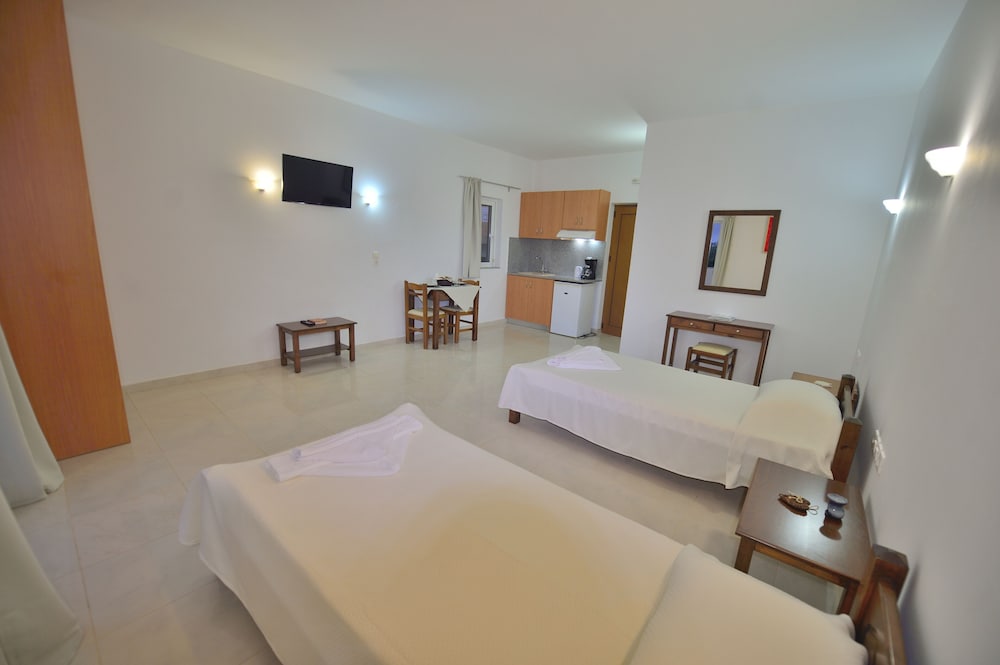 Фото Reina Apartments