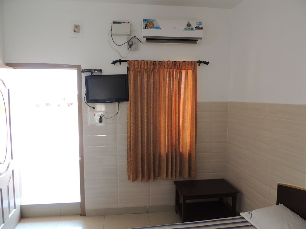 Фото Hotel Ashoka