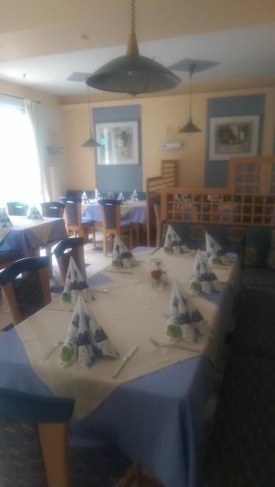 Фото Altmühlberg Hotel & Restaurant