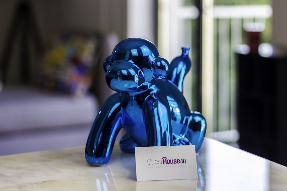 Фото Guest H4u Bonjardim Pop Art City Center