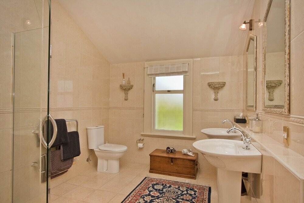 Фото Lilac Rose Boutique Bed and Breakfast