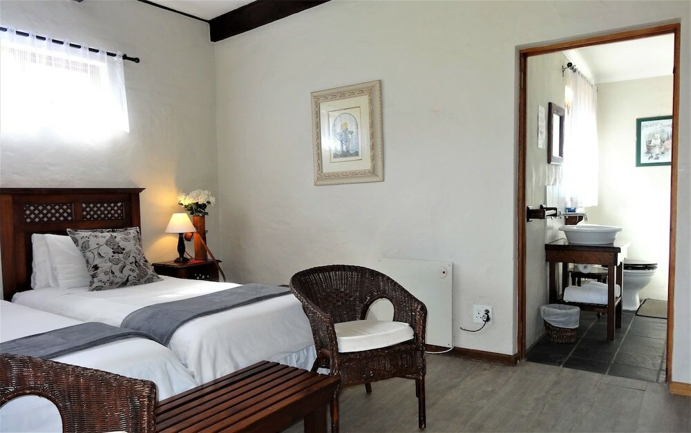 Фото Be My Guest Lodge