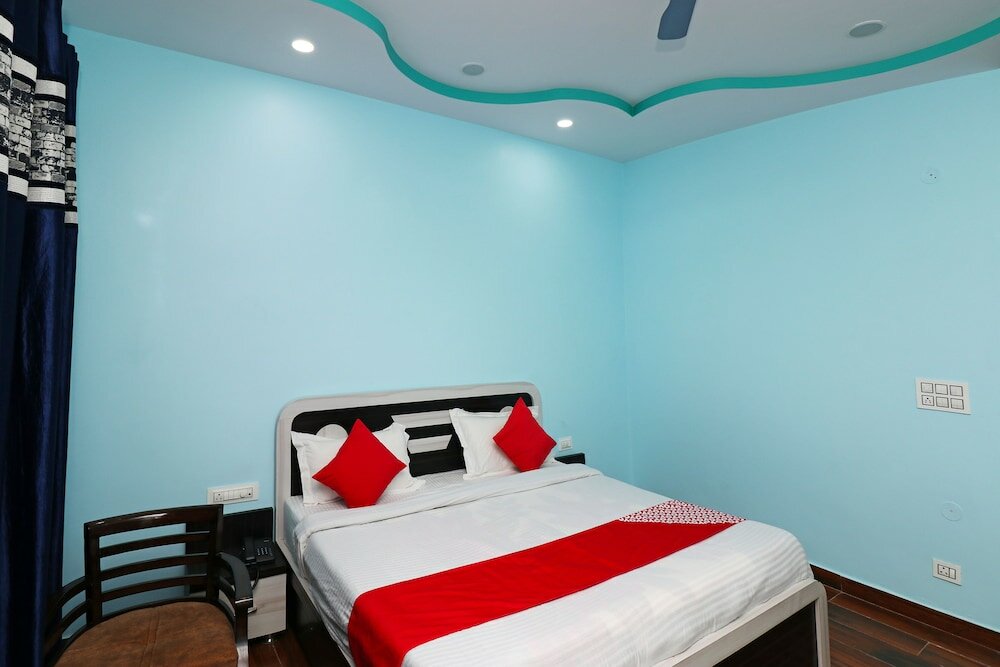 Фото Oyo 36065 City Tower Hotel