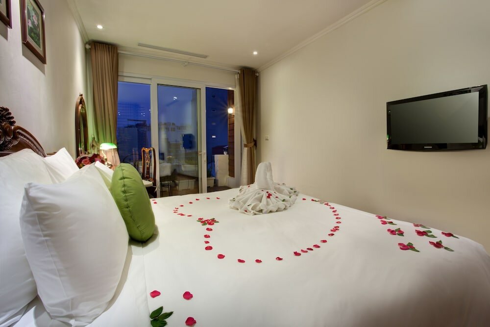 Фото Mercury Central Hotel Hanoi