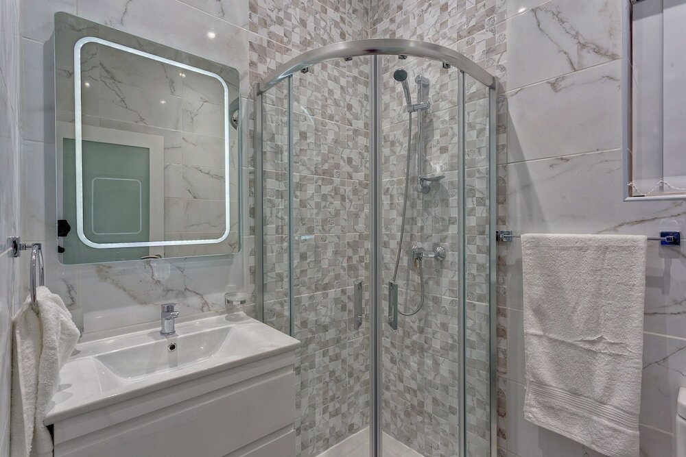 Фото Stylish 3br Apartment, Fantastic Location in Sliema