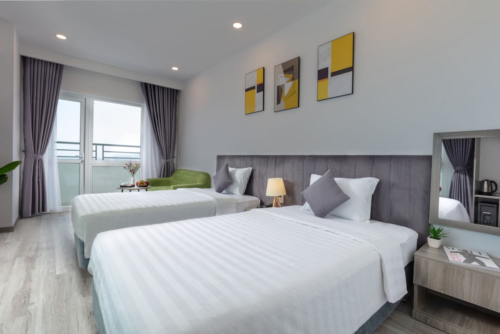 Фото Nha Trang Moony Hotel