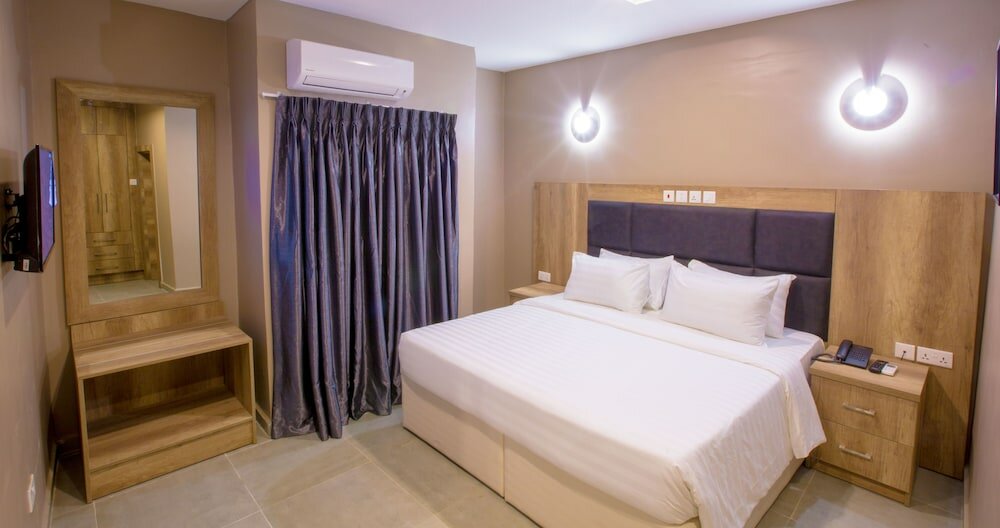 Фото Ivana Suites