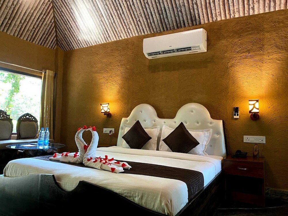 Фото Lohagarh Corbett Resort