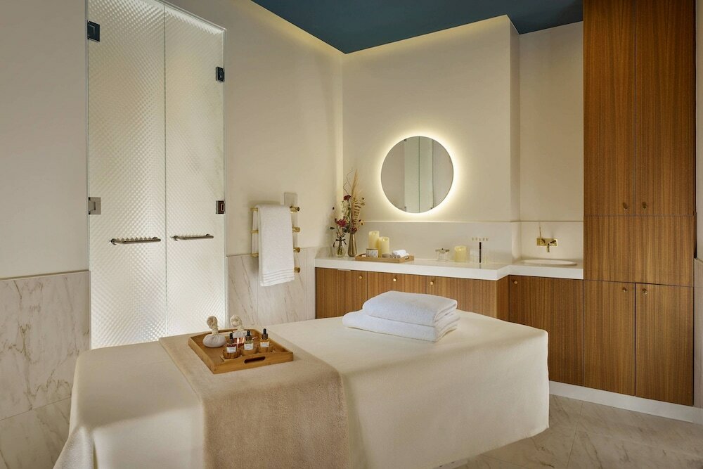 Фото La Caserne Chanzy Hotel & SPA, Autograph Collection