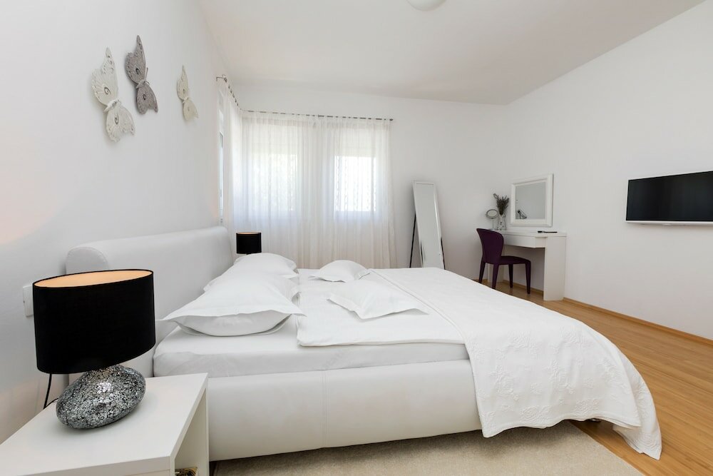 Фото Luxury Apartments Klara