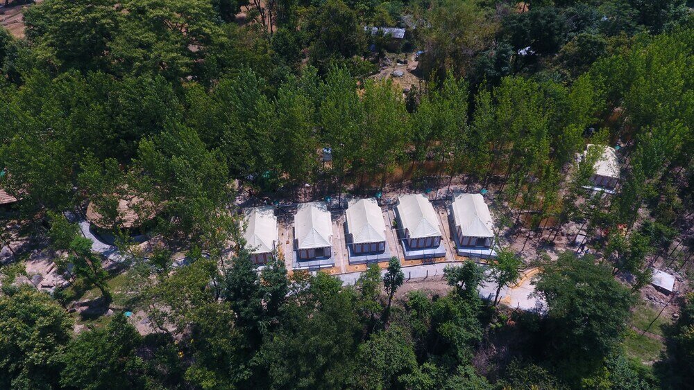 Фото Dev Bhoomi Farms & Cottages