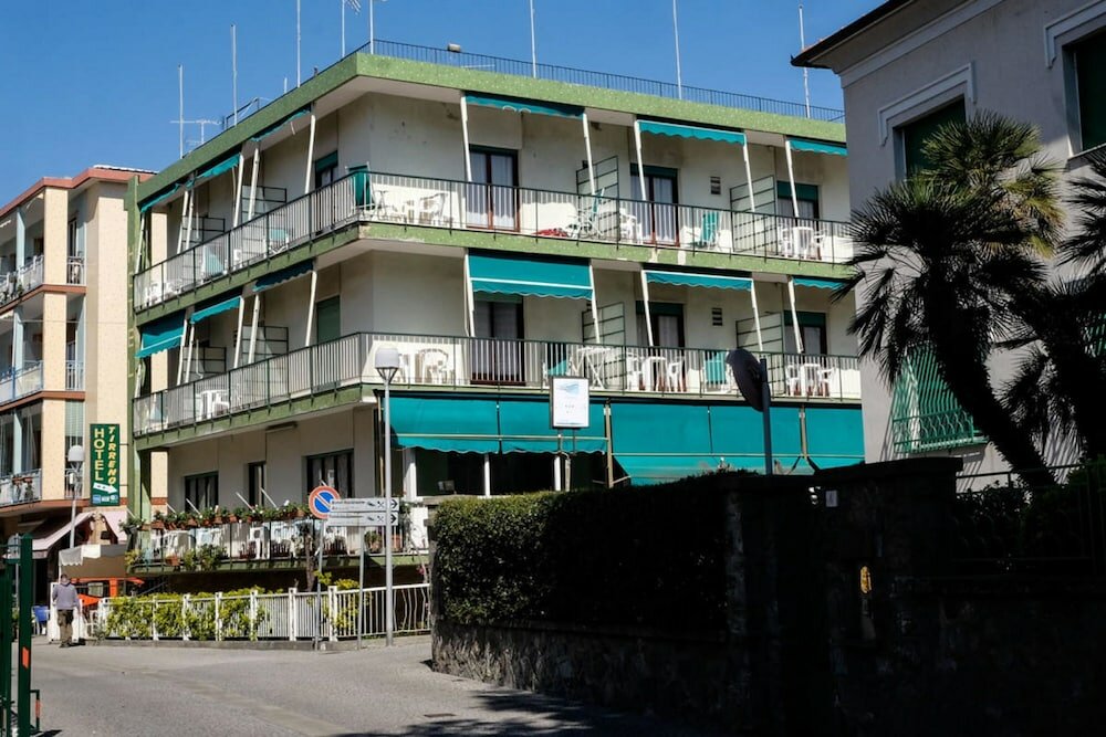 Фото Hotel Tirreno