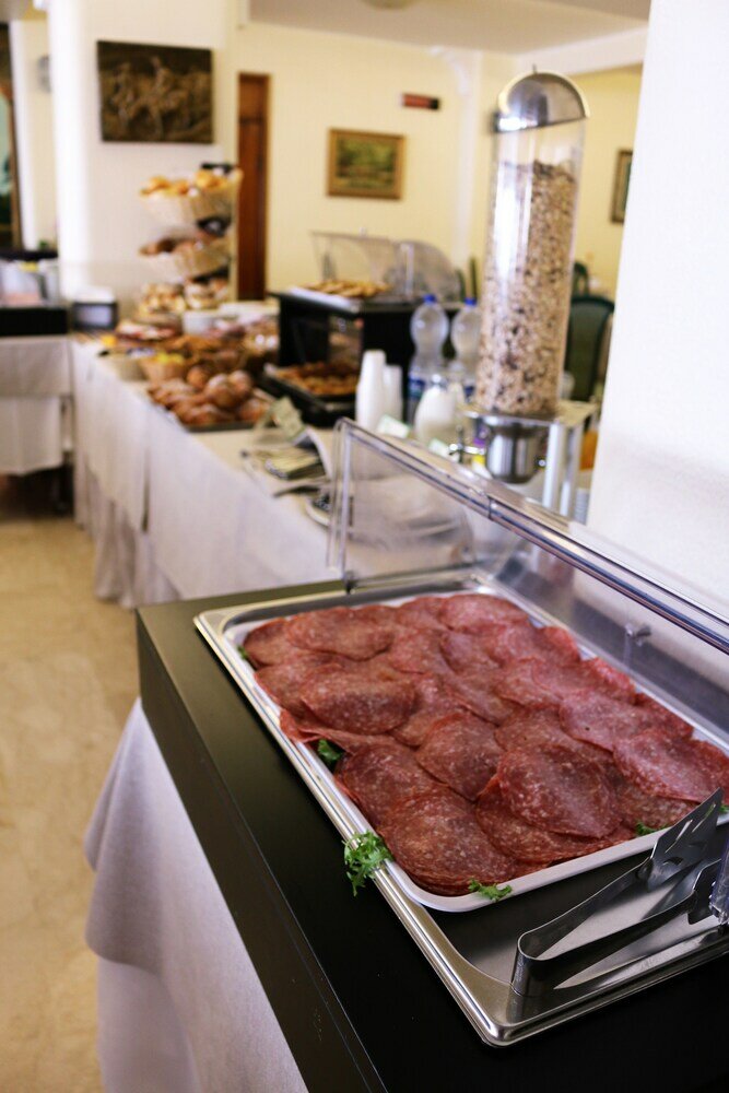 Фото Hotel Kennedy