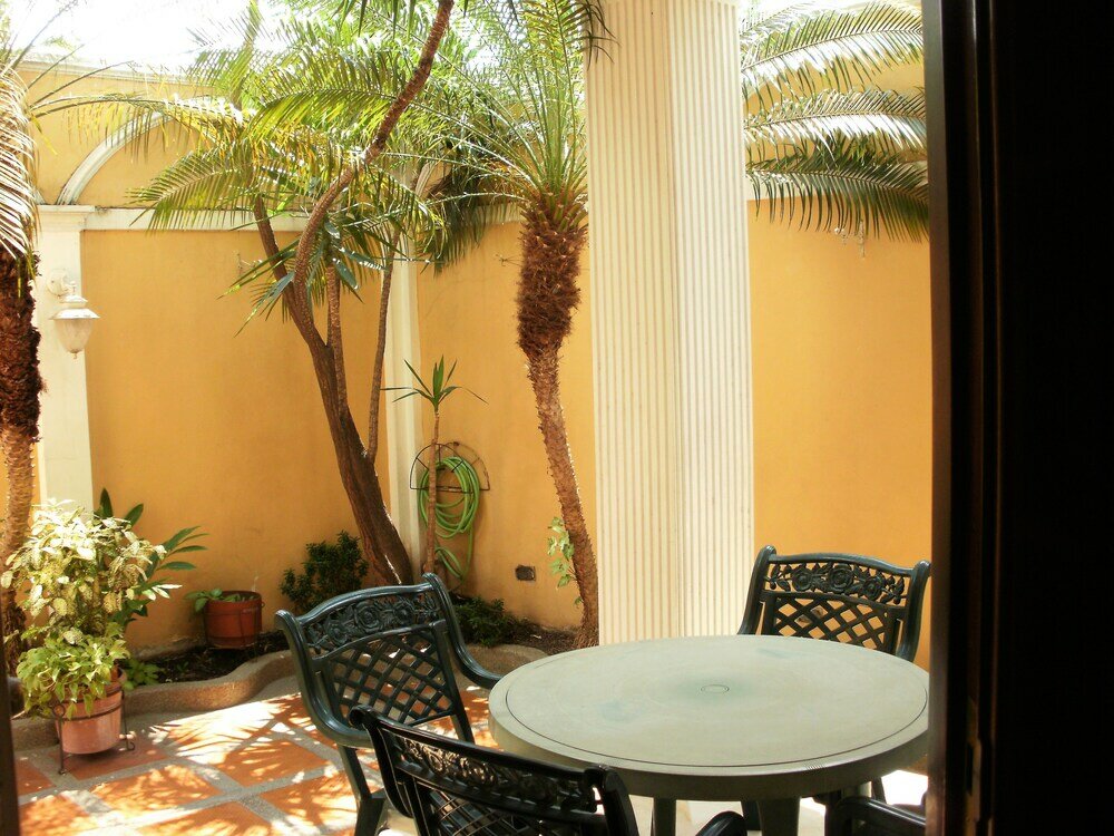 Фото Cesar's House Guayaquil Home Rental