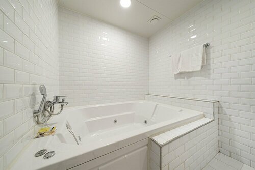 Гостиница Hotel Yaja Guri Sutaek в Кури