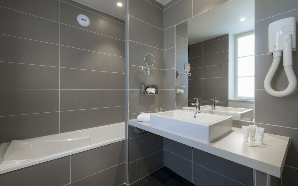 Фото The Originals Résidence, Demeure des Remparts, Provins