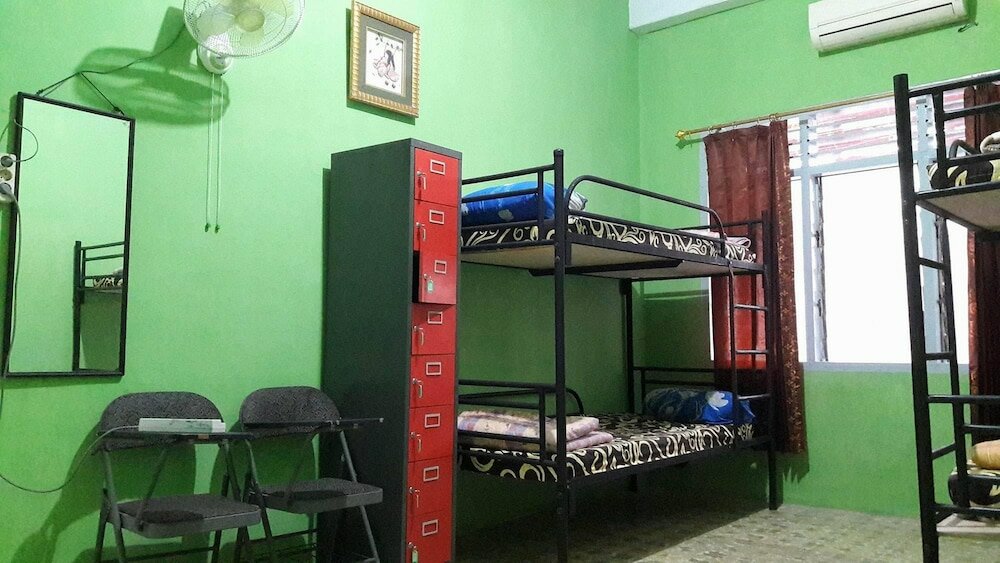 Фото Dazhong Backpackers Hostel