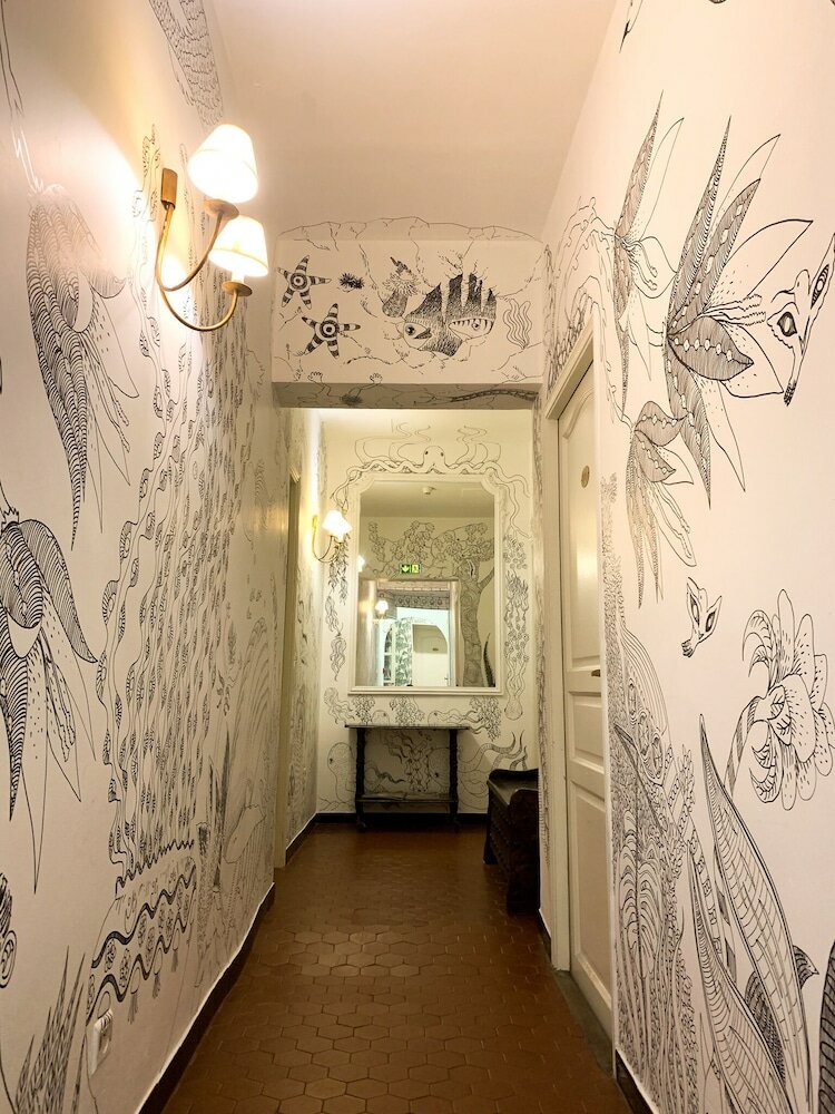 Фото Hotel Central Bastia