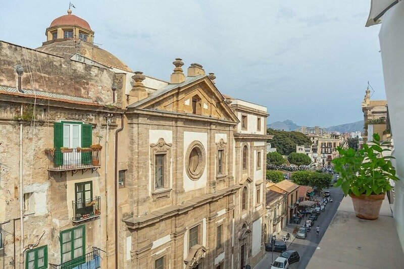 Гостиница Casa all'ex Fabbrica di Pomodoro в Палермо