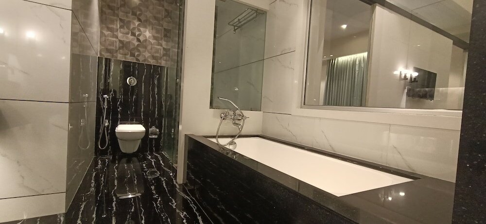 Фото Hotel Gopalas Residency