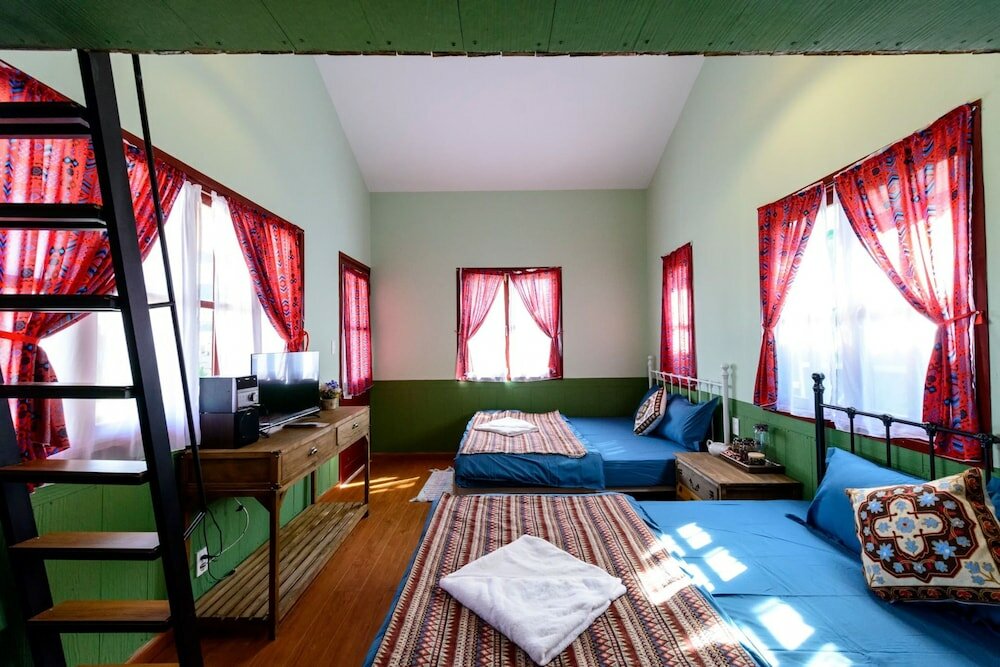 Фото Flowersandrocks Villa