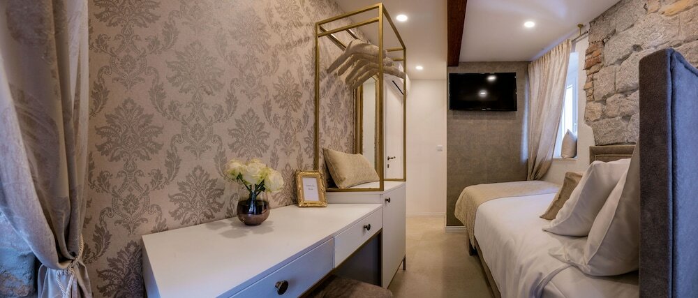 Фото Jupiter Lux Rooms