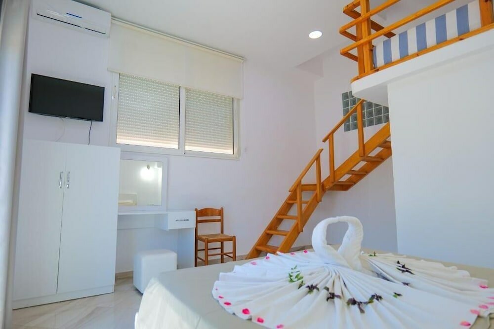 Фото Hotel Chris