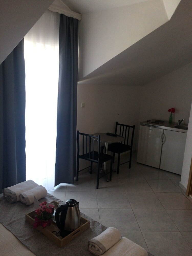 Фото Villa Menalo