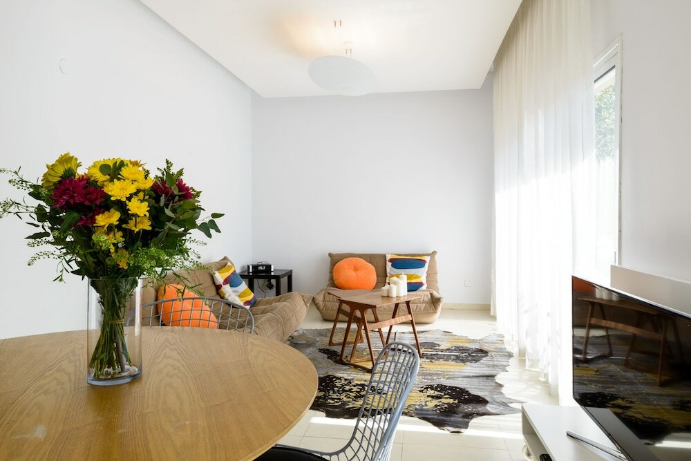 Фото Апартаменты Comfort 3br & Balcony by FeelHome