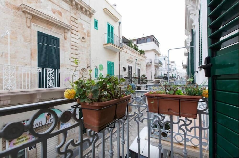 Фото Old Town House