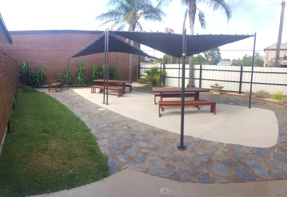 Фото Town House Motor Inn