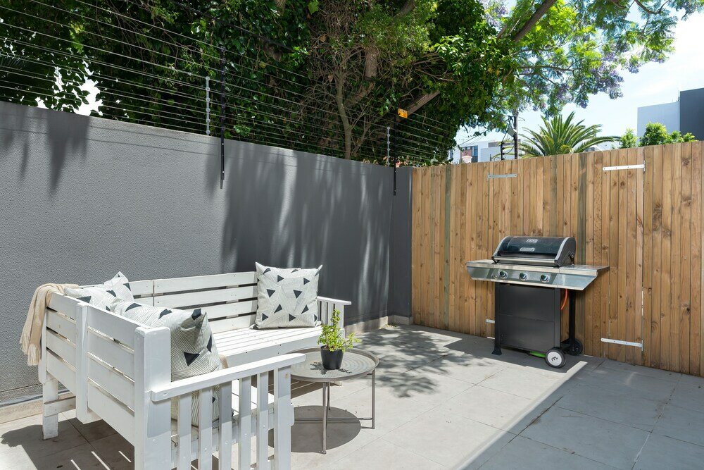 Фото Warwick 108