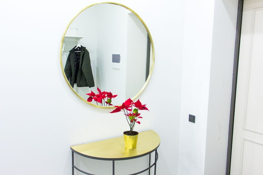 Фото Opera Apartments