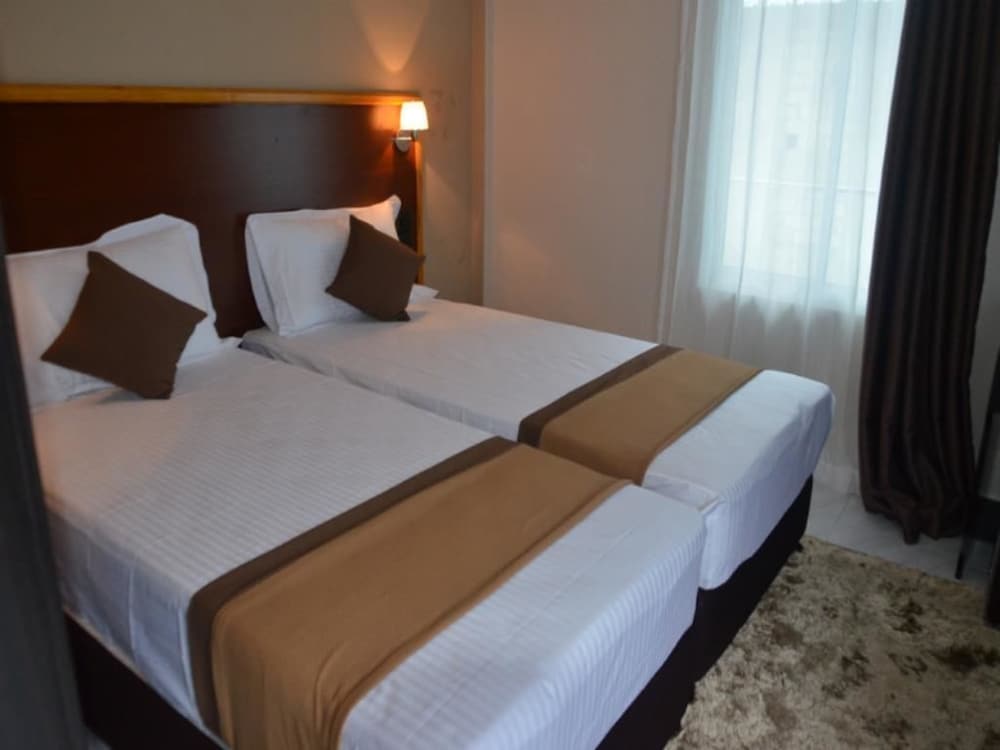 Фото Silver Shade