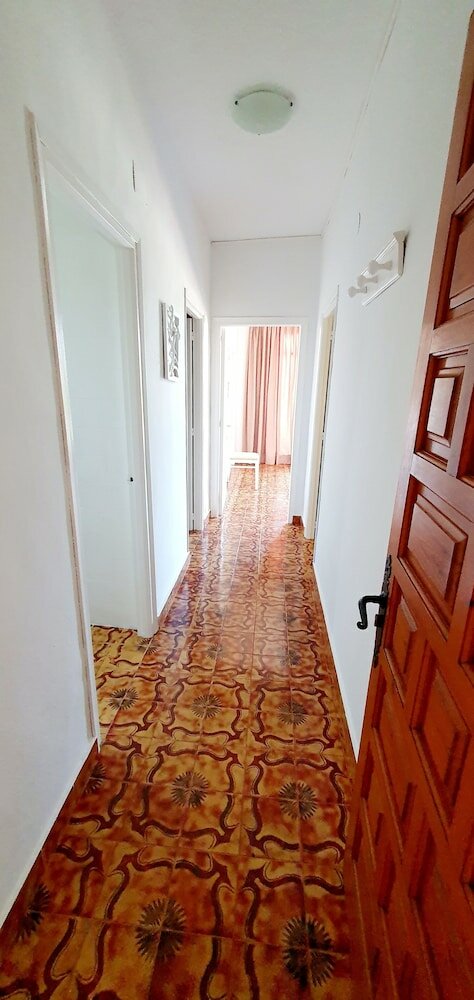 Фото Granada Apartments Ibiza