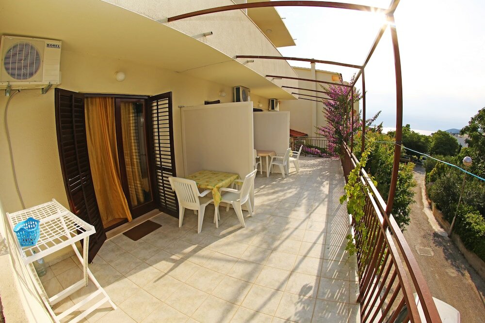 Фото Apartments and Rooms Zvjezdana