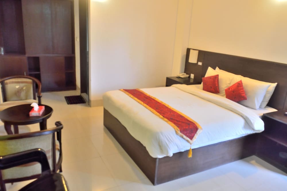 Фото Inani Royal Resort