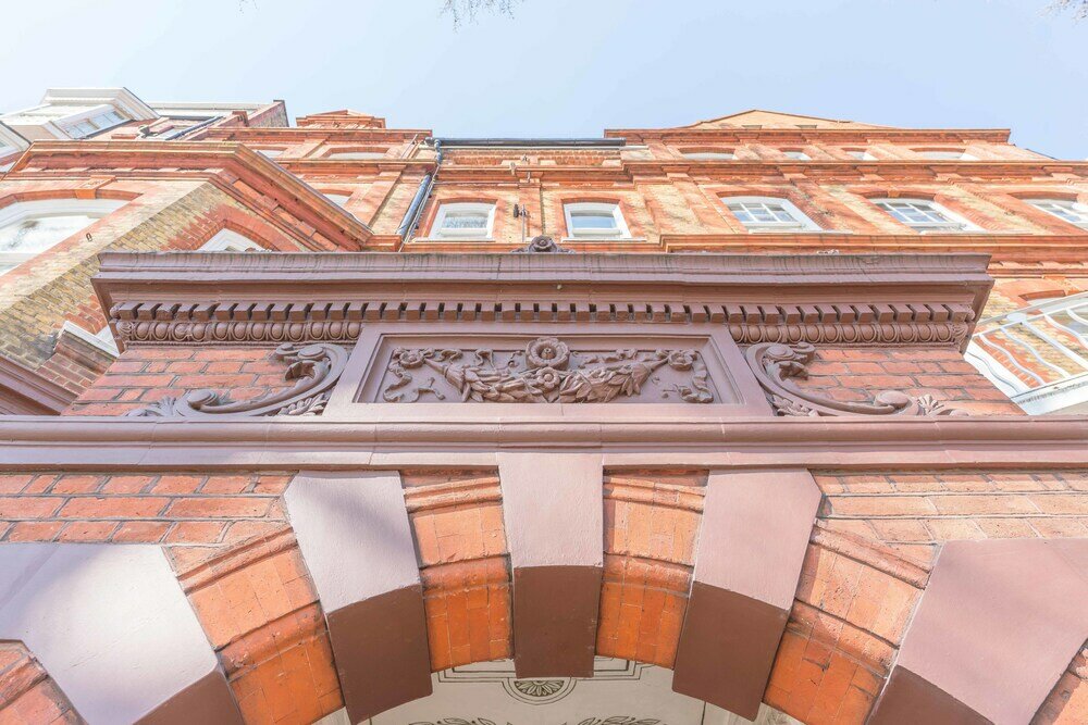 Фото Stunning house in Chelsea