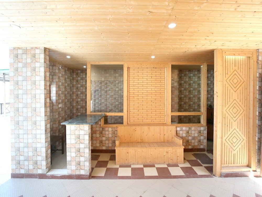 Фото Oyo 12170 Home Rustic Villa Kasauli