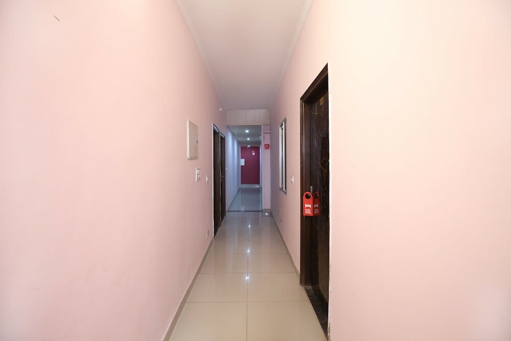 Фото Oyo 10012 Hotel Pink City
