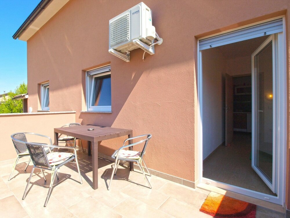 Фото Apartments Dario 1480