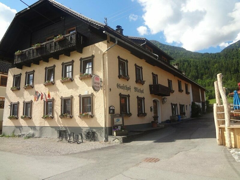 Гостиница Hotel Restaurant Gasthof Michal