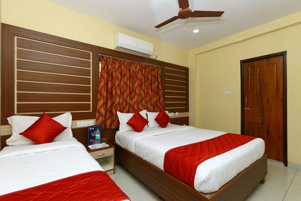 Фото отеля 2