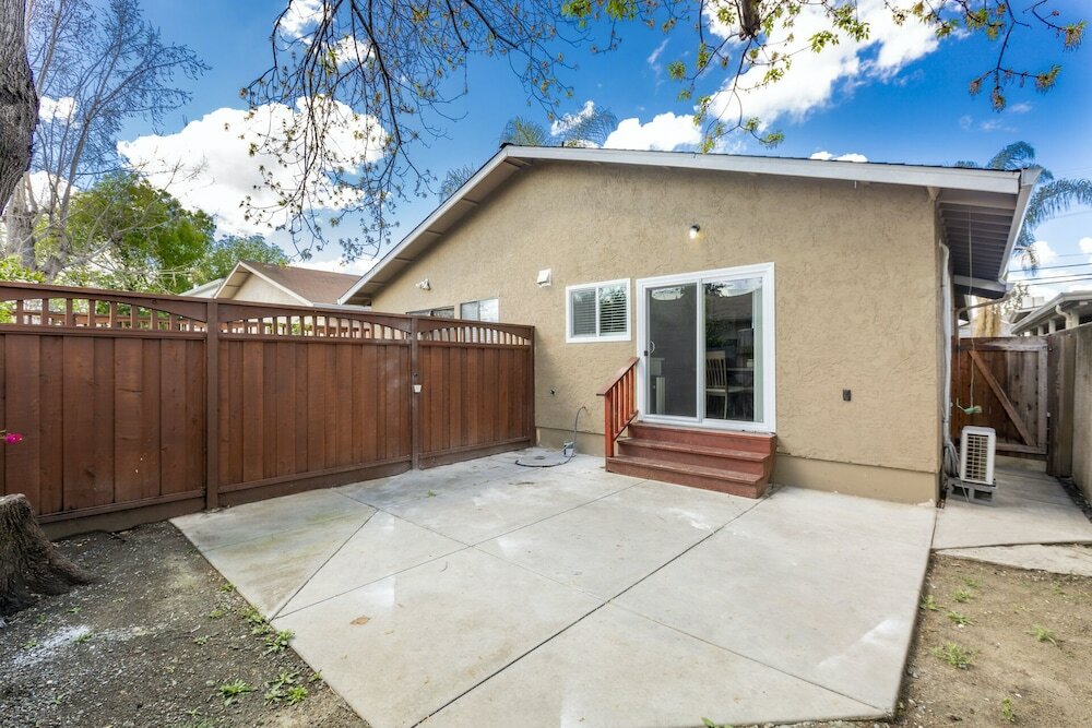 Фото Marbella Lane Duplex San Jose