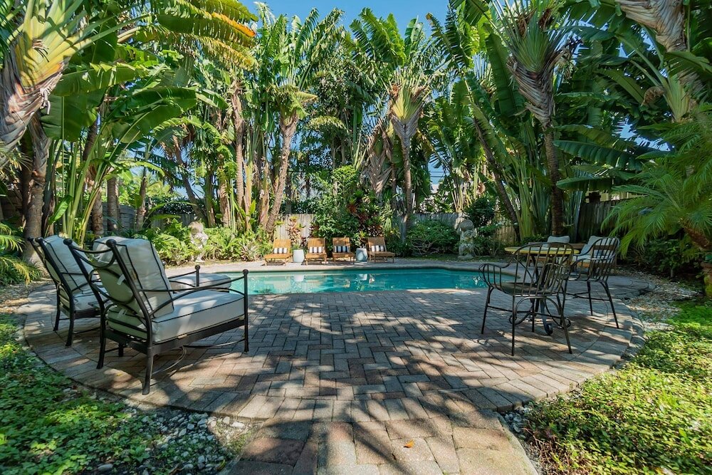 Фото The Palms Cottage Private Pool, Downtown, Beach, The Square