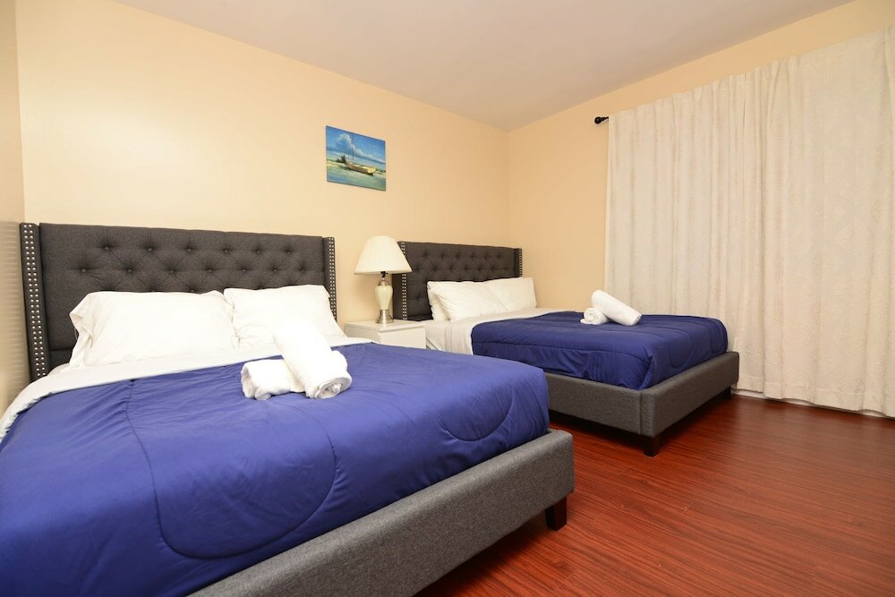 Фото Hollywood Luxury Double bedrooms