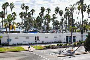 Гостиница Beachside Inn