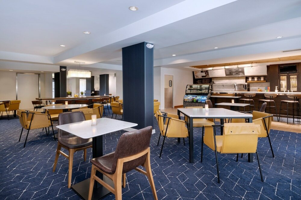 Фото Courtyard by Marriott Tampa North I 75 Fletcher